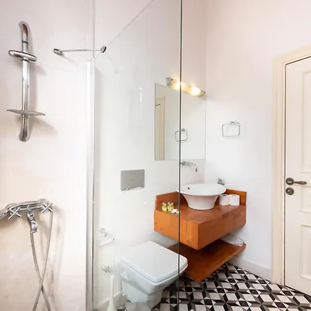 Casa Hermosa : Stunning 1br Loft W/ Privateterrace Apartament